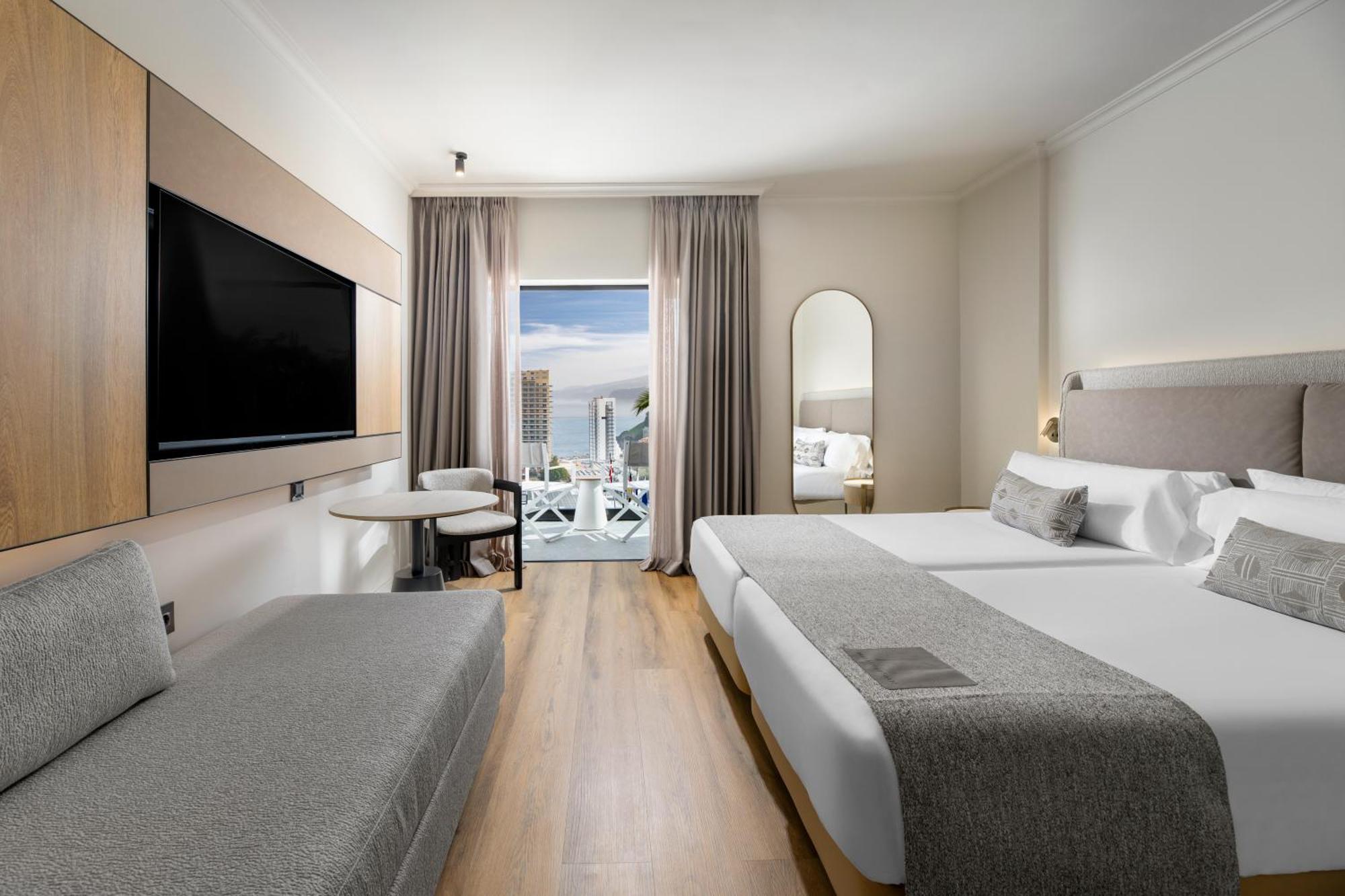 Quarto Twin com Vista Mar