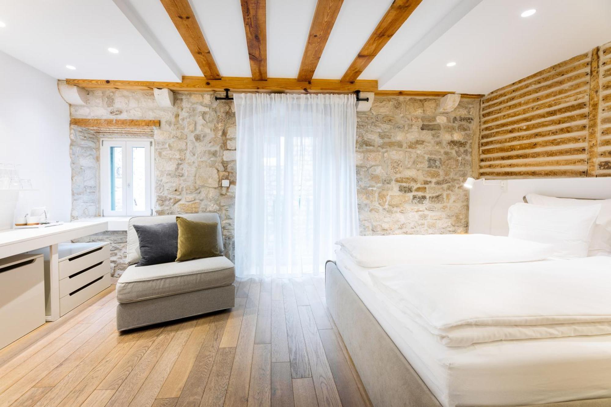 Deluxe Double Room Balcony