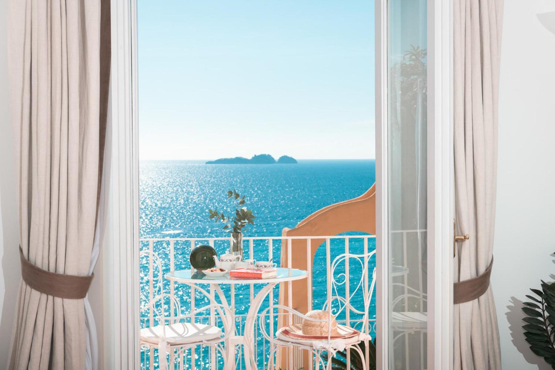 Classic Double Room Sea View