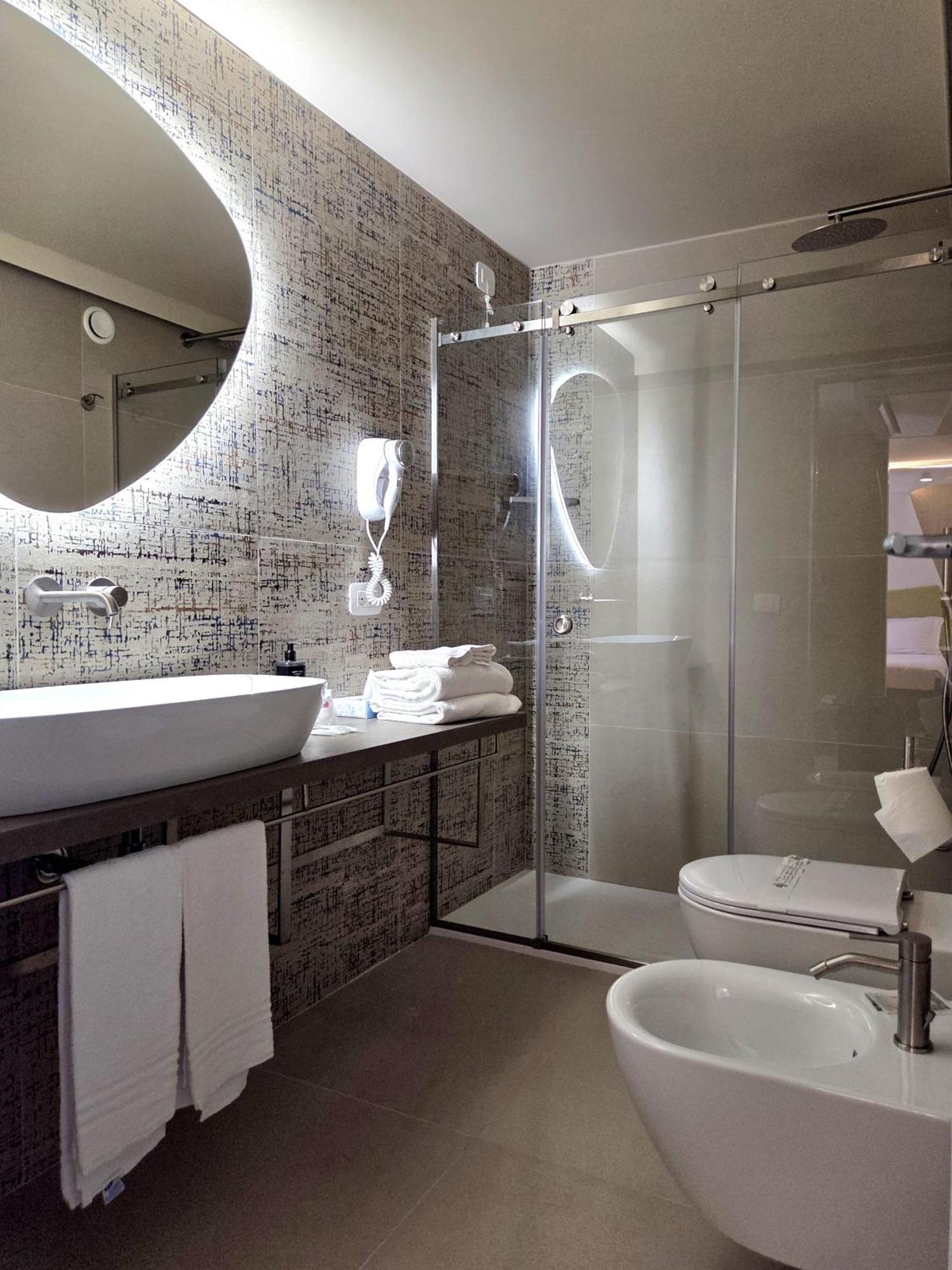 Superior Single Room