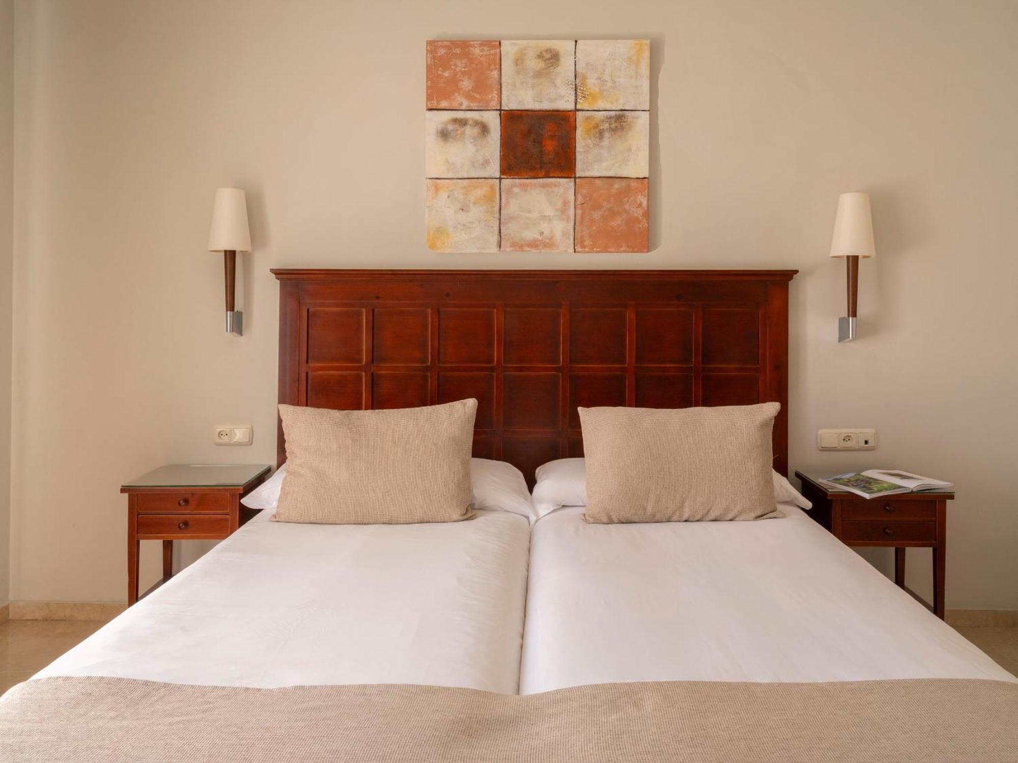 Superior Three-Bedroom Apartment
