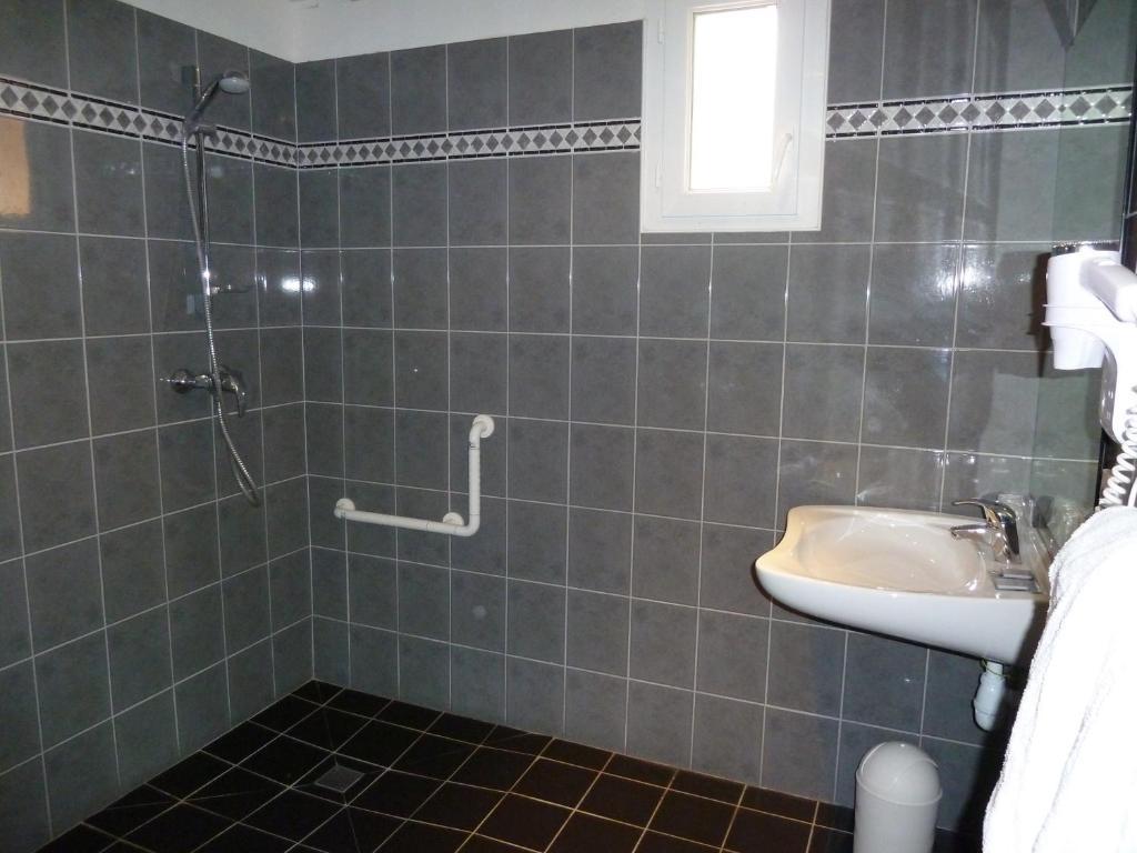Two-Bedroom Family Suite,1279174795:JPEG