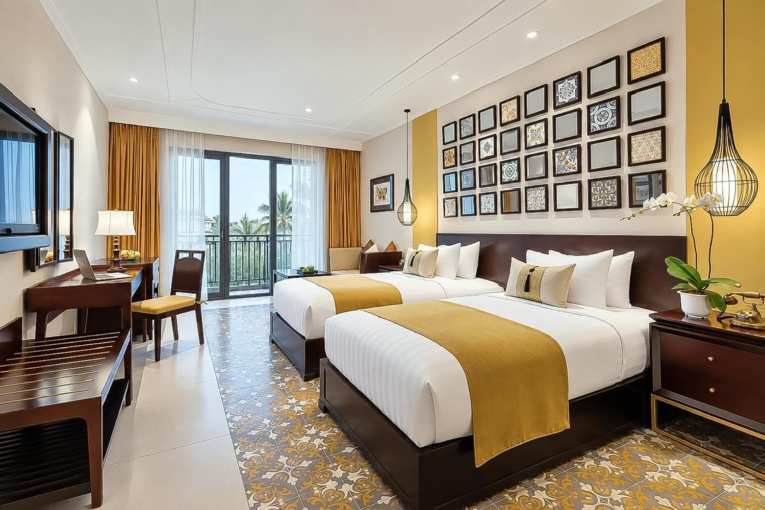 Little Suite