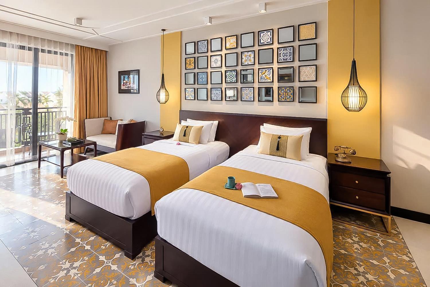 Little Suite