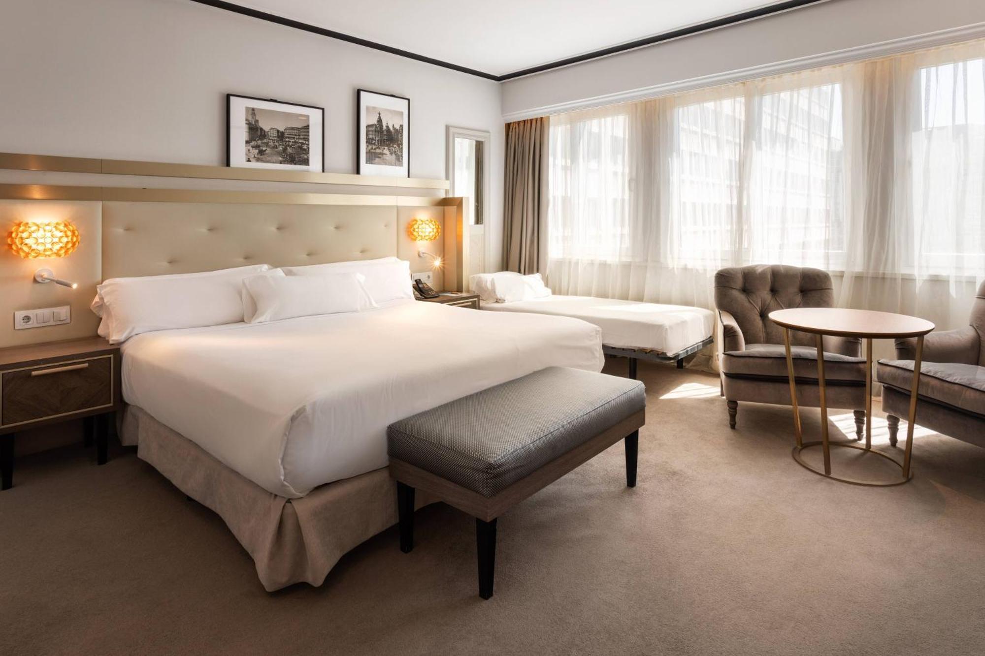 Family triple room