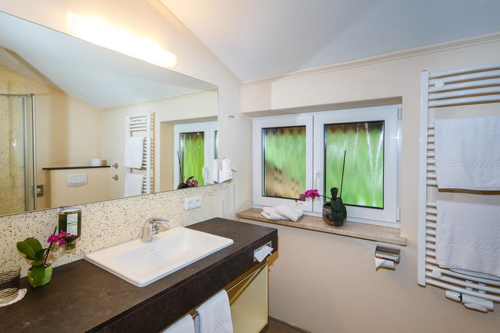 Double Room Mountain View