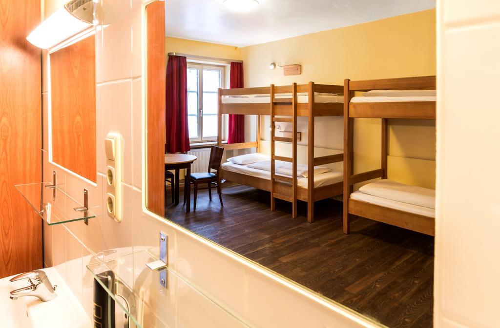 Quadruple Room,1774444993:JPEG