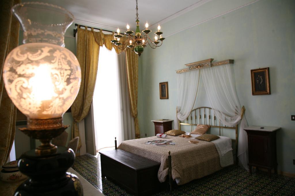 Deluxe Double or Twin Room City View