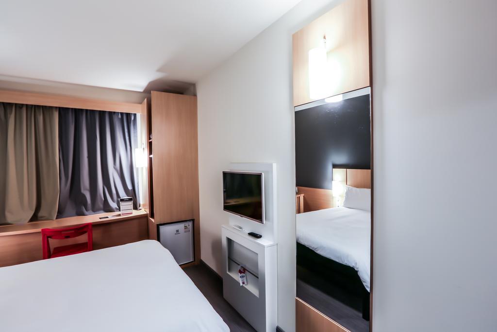 Apartamento com Cama de Casal