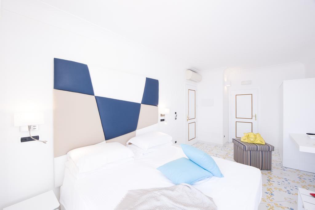 Quarto Duplo Deluxe com Vista do Mar