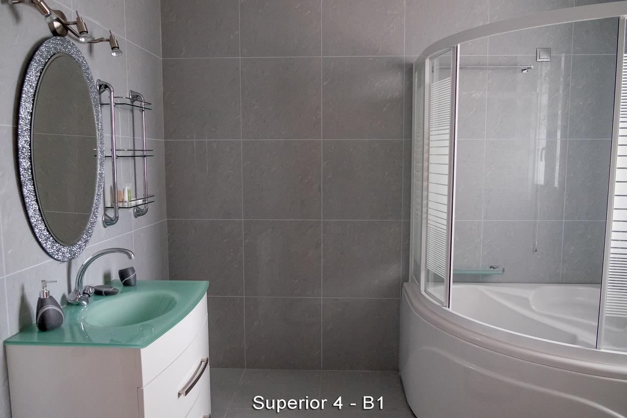 Superior Apartment