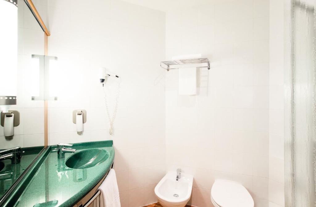 Quarto Duplo