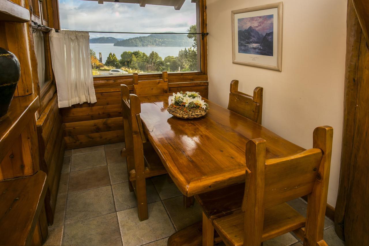Apartment with Lake View,989256358:JPEG