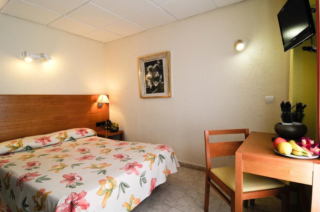 Chambre Familiale (2 Adultes et 2 Enfants)