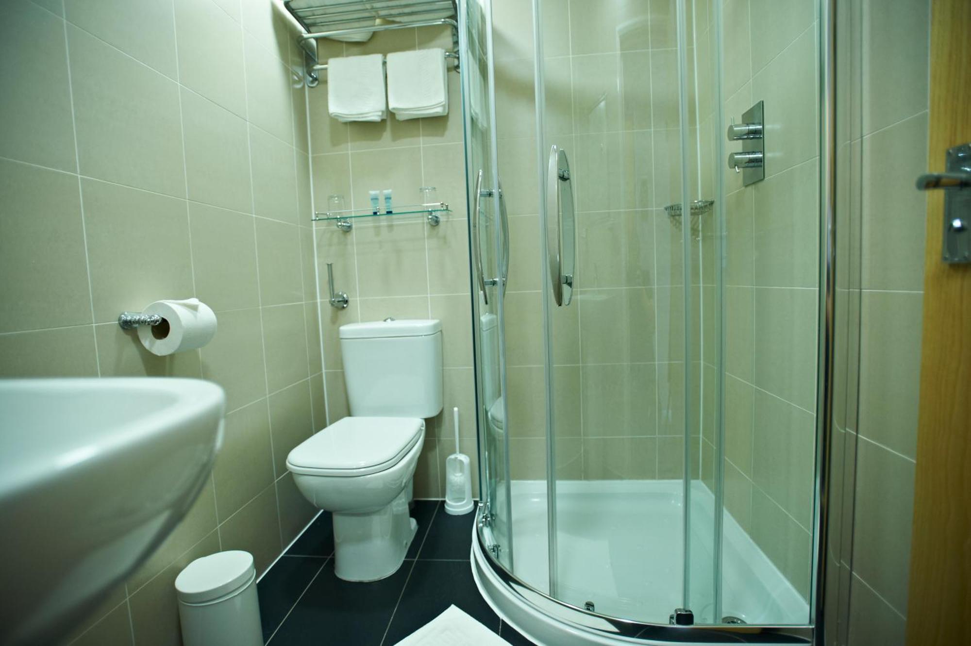 Single Room Shower