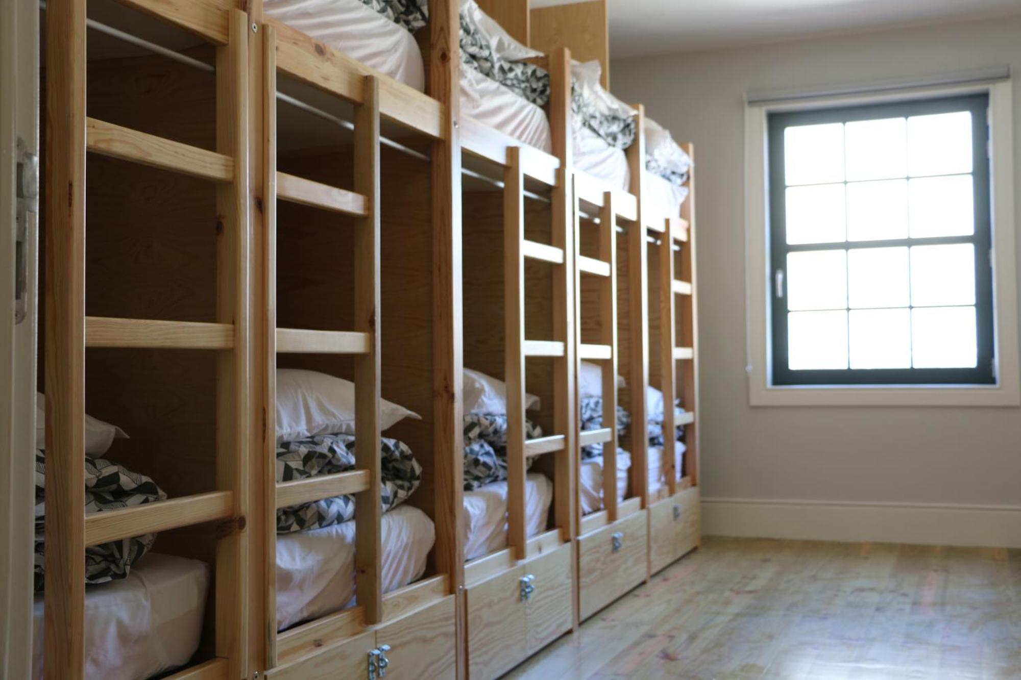Bed 12-Bed Mixed Dormitory Room