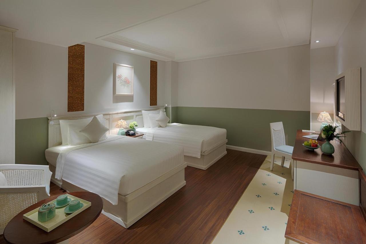 Ruffier Deluxe Tweepersoonskamer met 2 Aparte Bedden (Geen Raam) - Afternoontea op het Dak