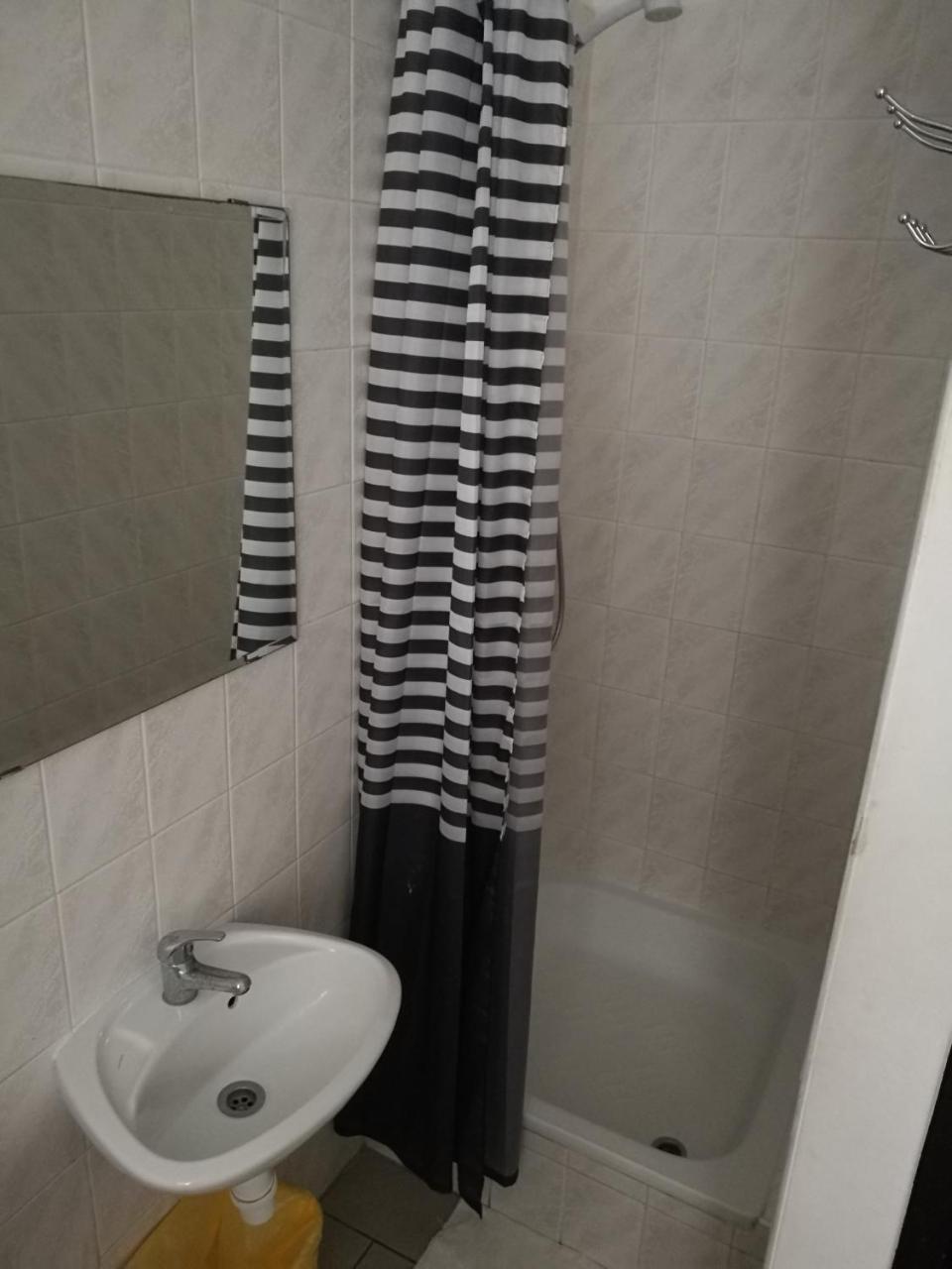 Twin Room Bathroom