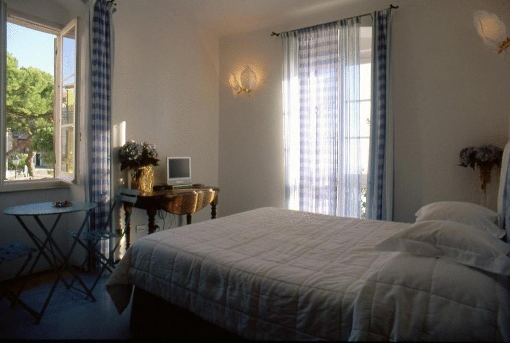Double Room Balcony Sea View