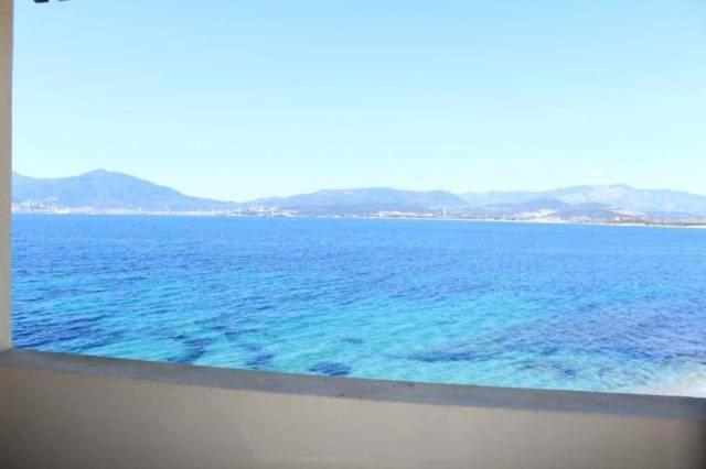 Double or Twin Room Sea View