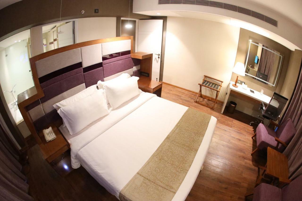 Queen Suite on Food Soft Beverages