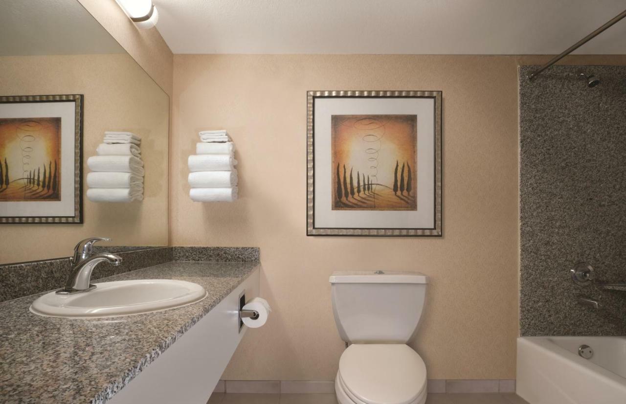 Skyrise Family Tower Double Queen Room