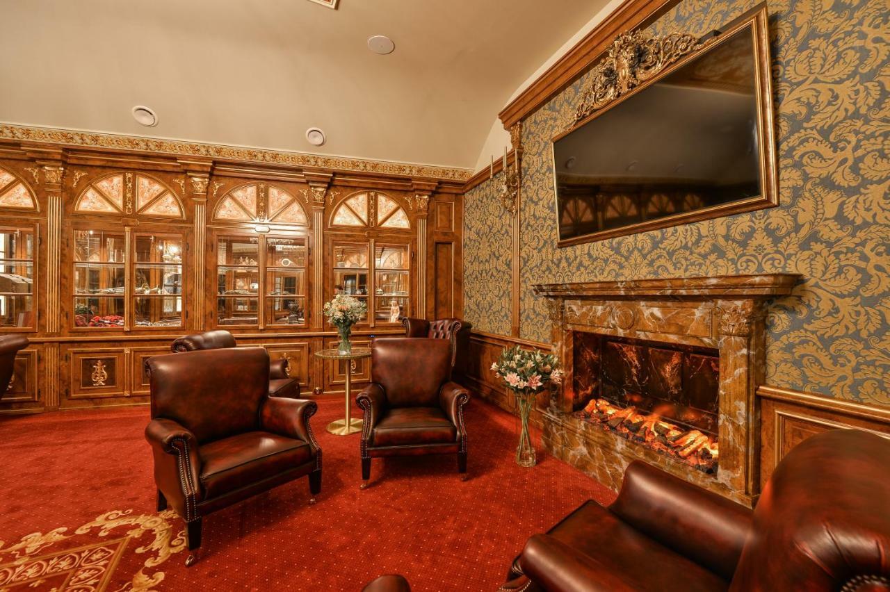 Classic Single Room