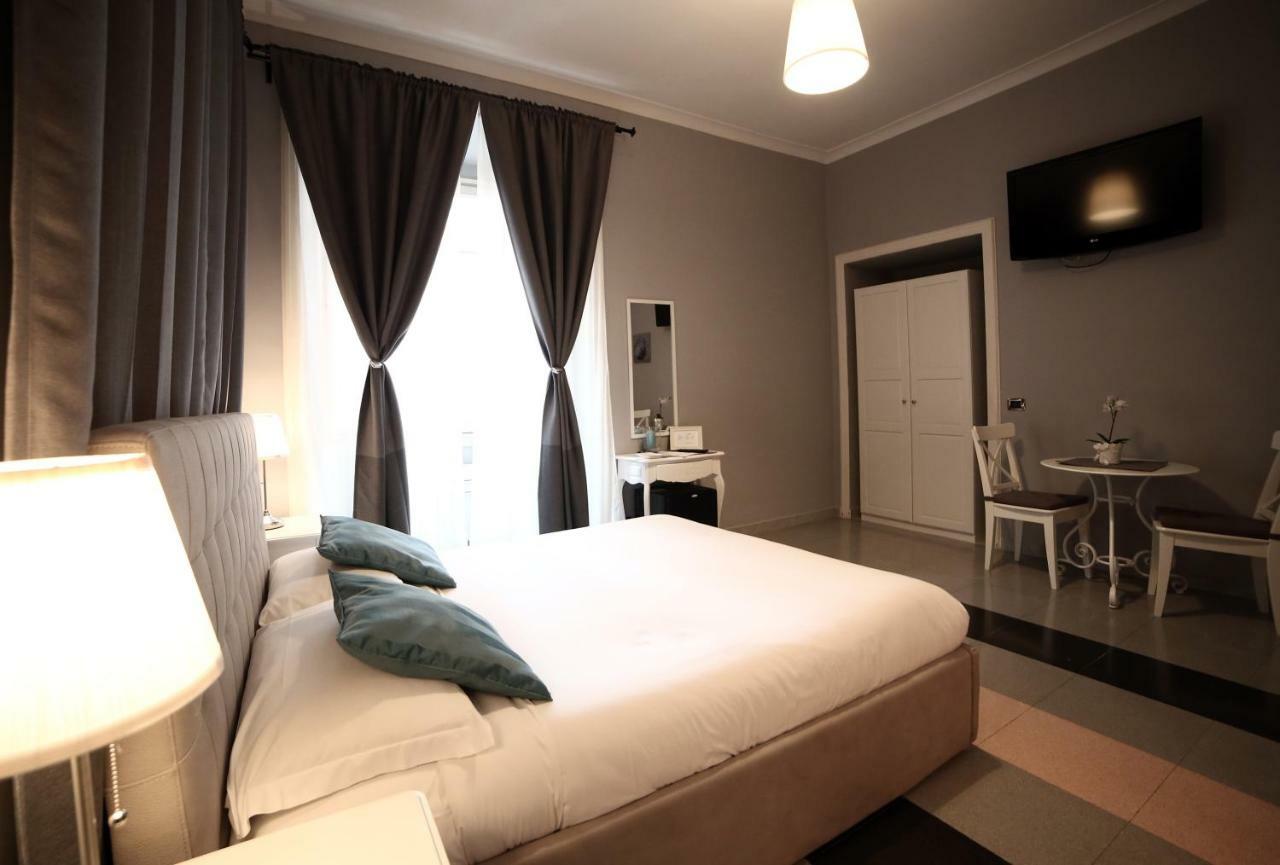 Double Room Private Bathroom