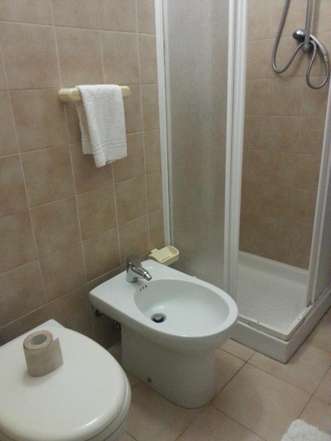 Bungalow Studio,683968362:JPEG