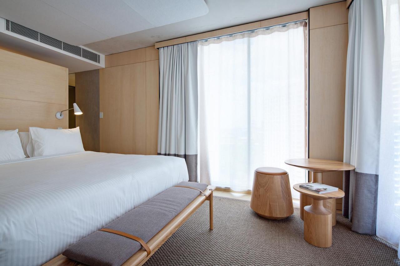 Sky Room Bath
