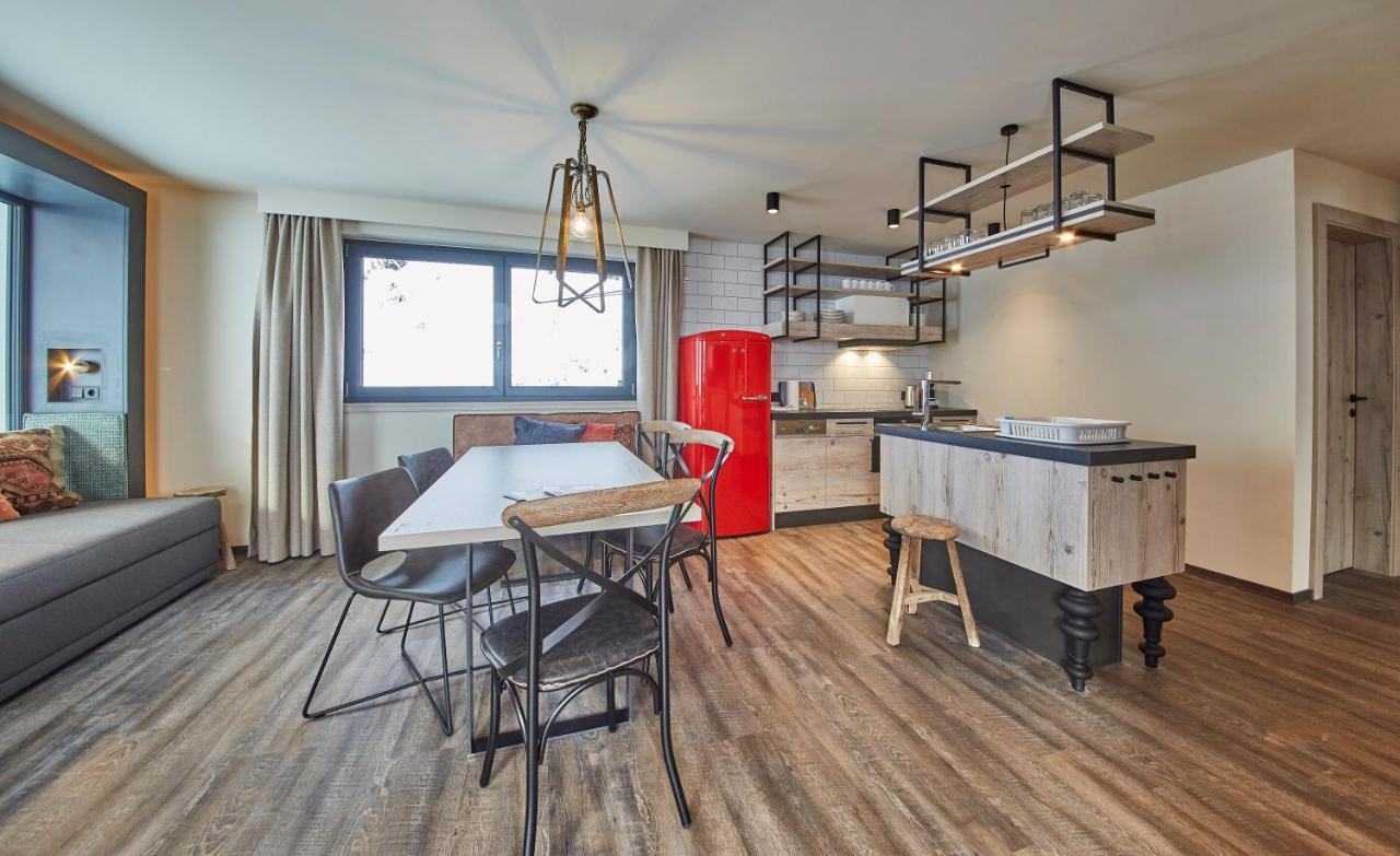 Deluxe Appartement met 2 Slaapkamers en Bergzicht
