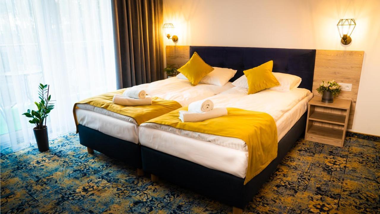 Double or Twin Room,994707667:JPEG