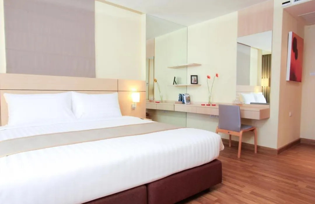 Petals Inn-1