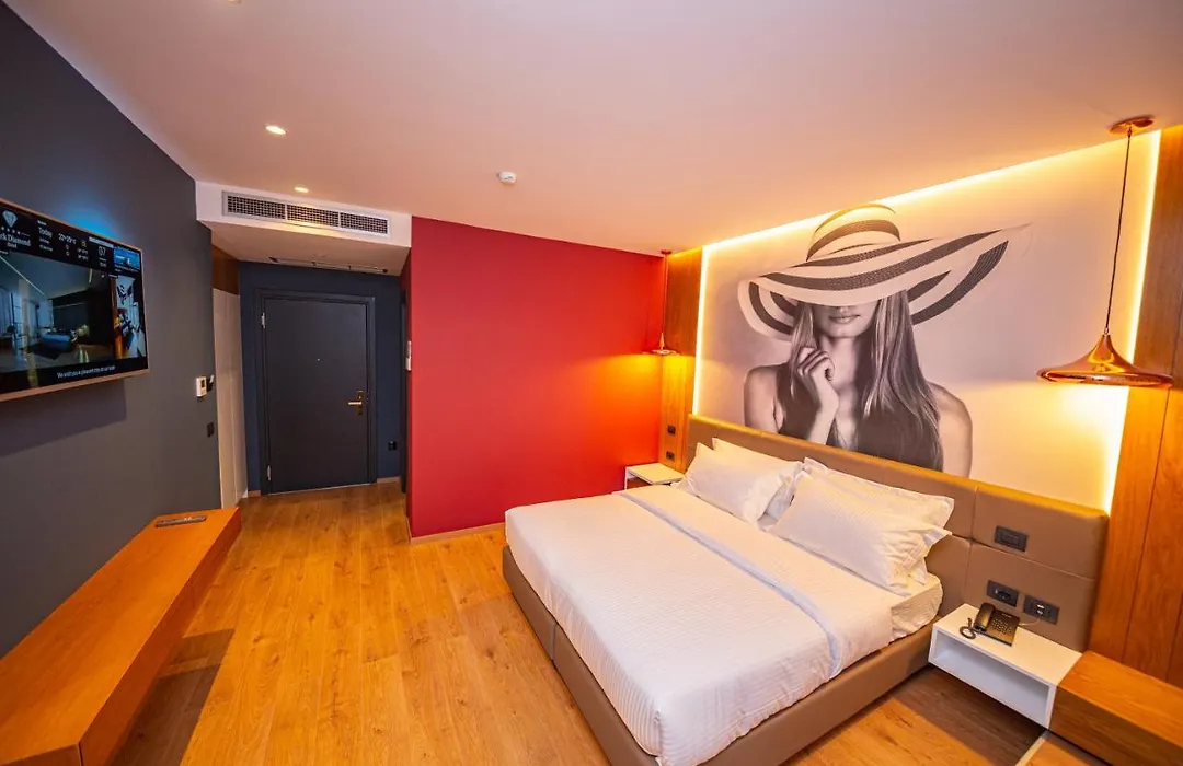 Black Diamond Hotel-1