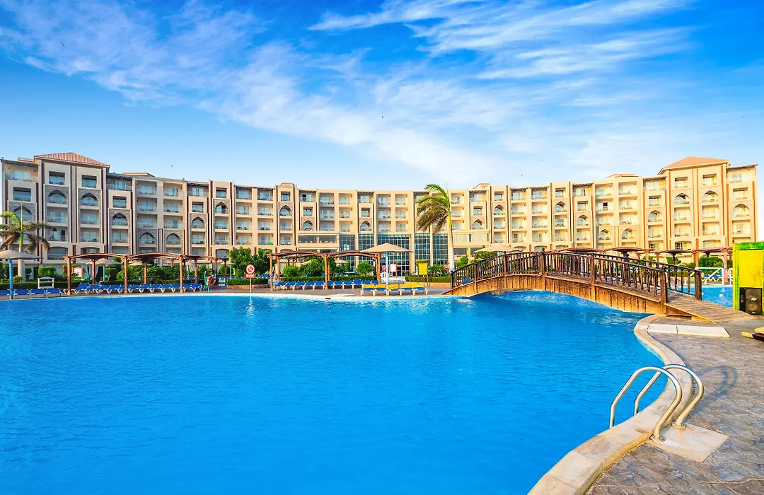 Hawaii Caesar Palace Aqua Park - Families And Couples Only-1