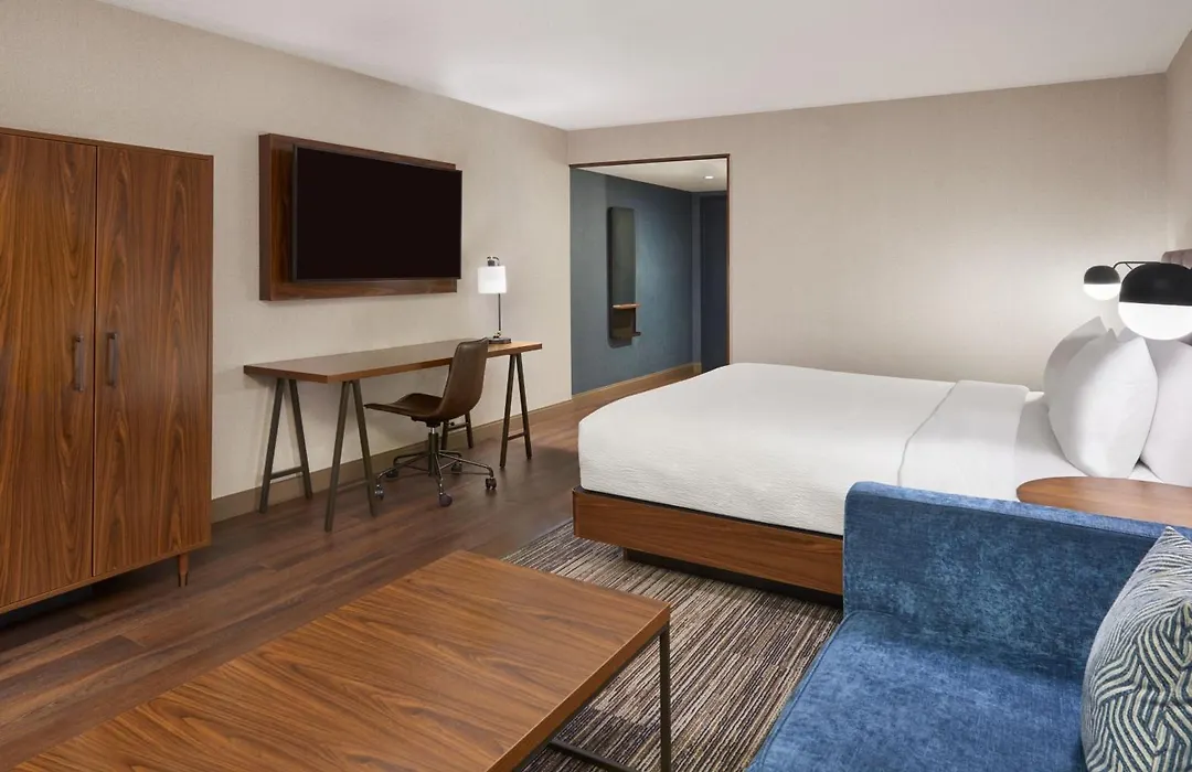 Four Points By Sheraton Point Edward Sarnia-1