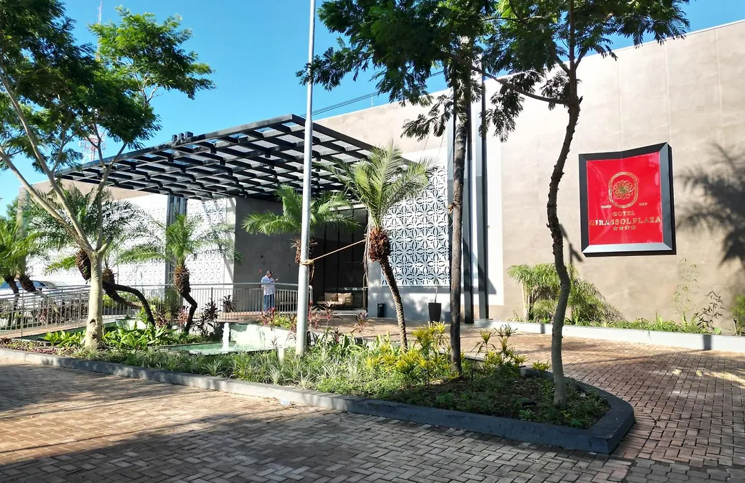 Hotel Girassol Plaza-1