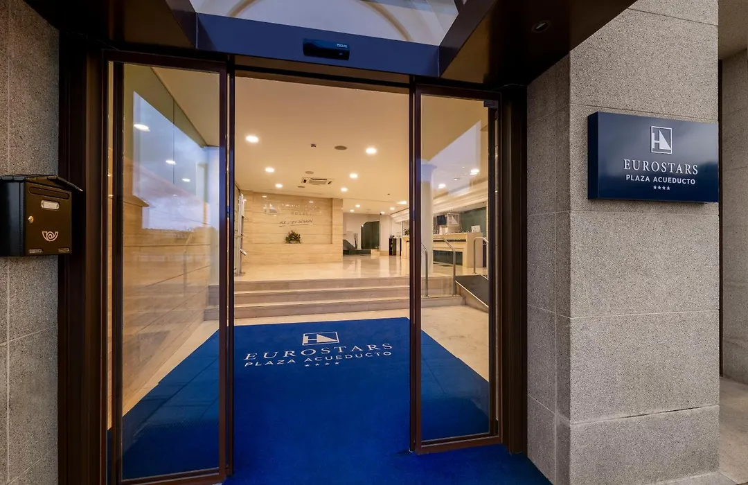 Eurostars Plaza Acueducto-1