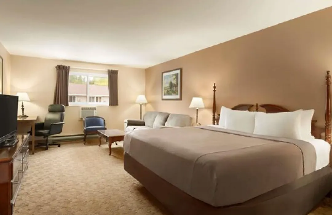 Travelodge By Wyndham Kenora-1