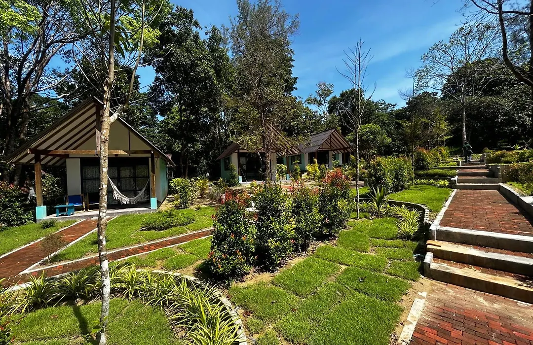 Heaven Beach Resort & Art-1