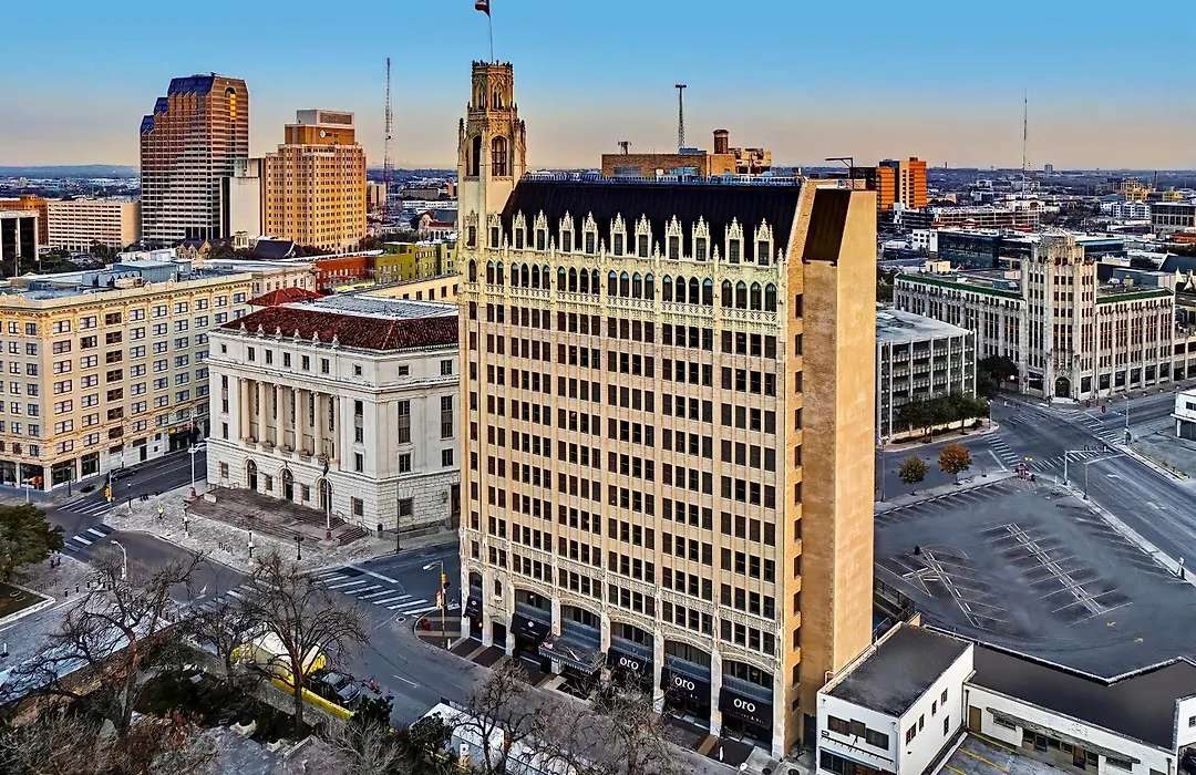 The Emily Morgan Hotel - A Doubletree By Hilton-1