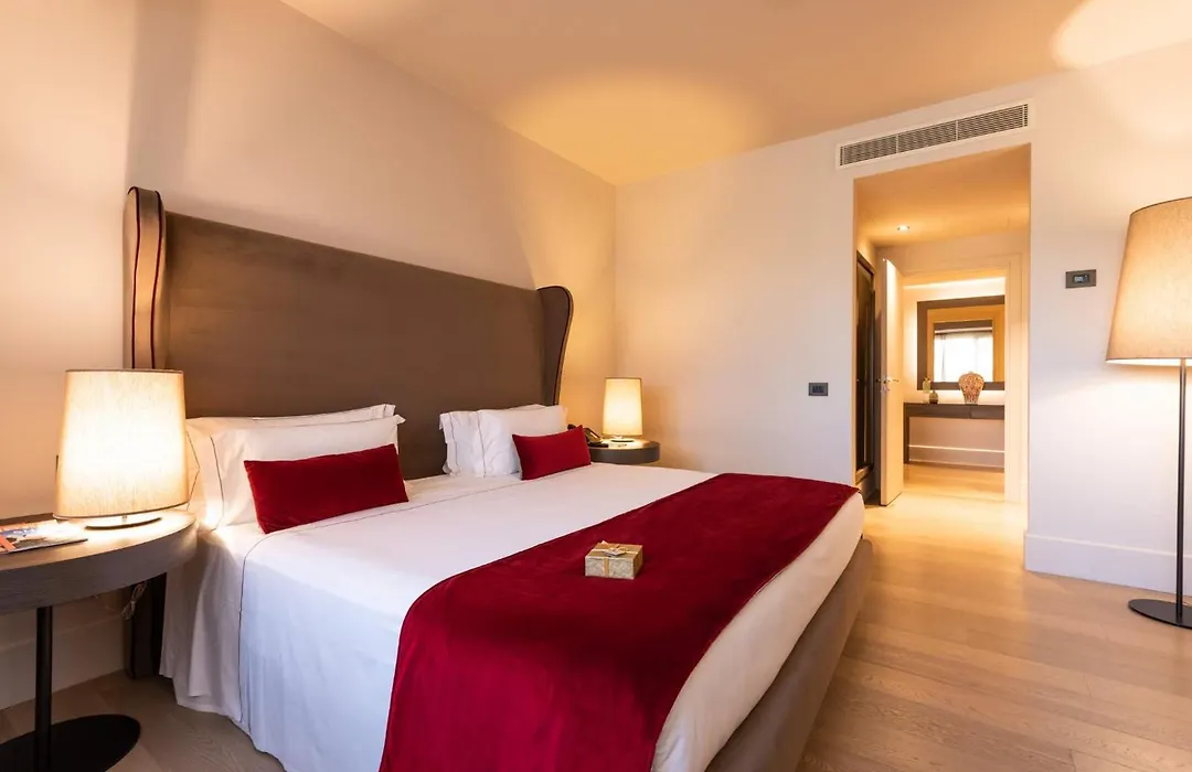 A.Roma Lifestyle Hotel-1