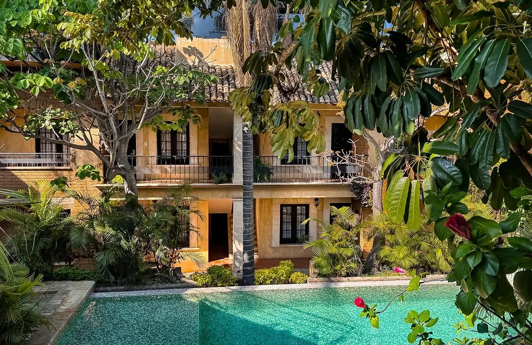Casa De Adobe Gallery & Luxury Boutique-1
