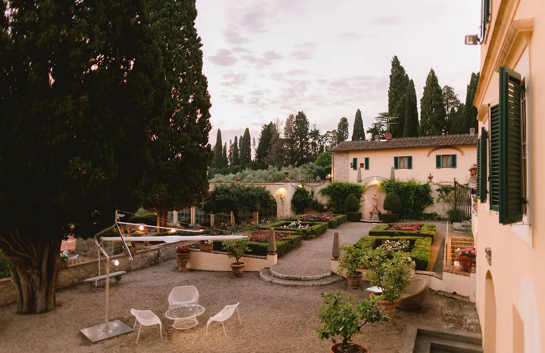 Art Hotel Villa Agape - Place Of Charme-1