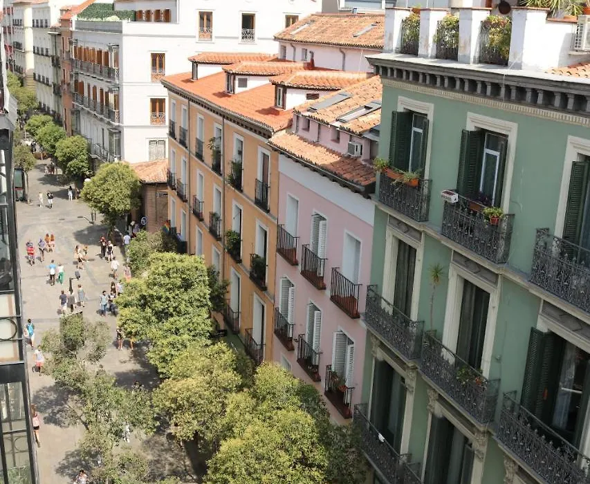 Hostal Abril Madrid-1