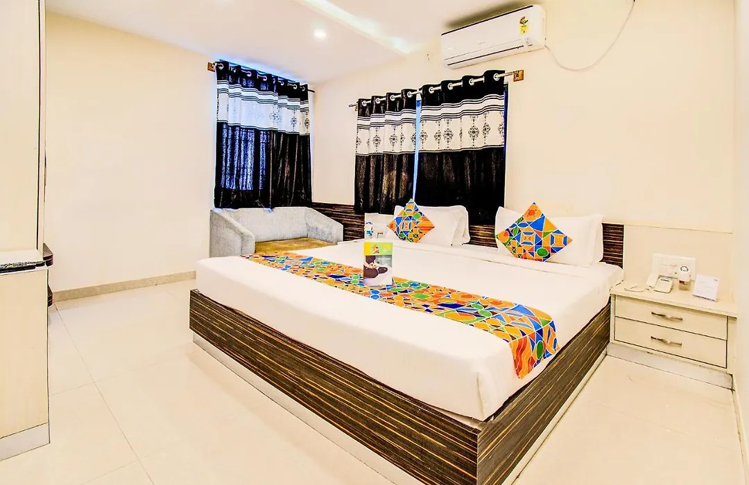 Fabhotel Corporate Crown - Nr Jyoti Nivas University-1