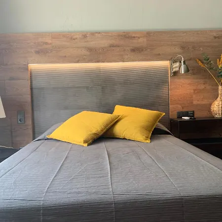 Lost & Found - Guesthouse & Suites-2