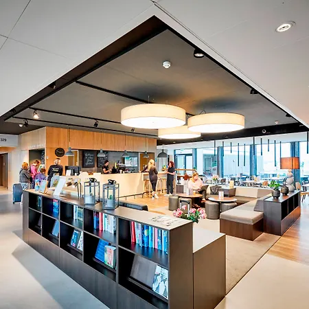 Airport Hotel, Billund-3