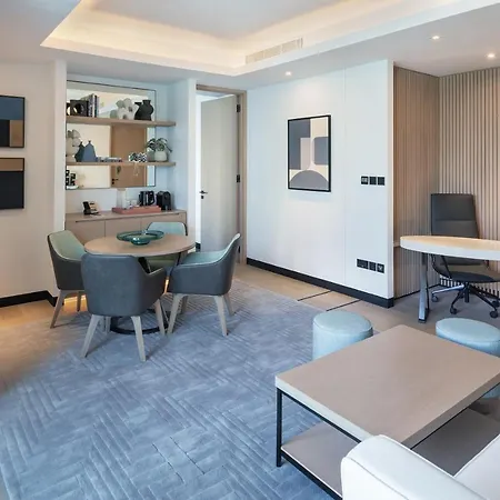 Vida Dubai Marina & Yacht Club-3