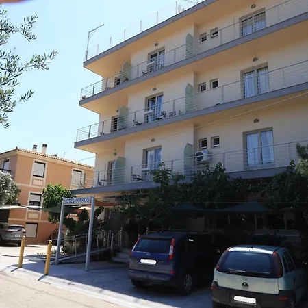 Ikaros Hotel Elliniko-3